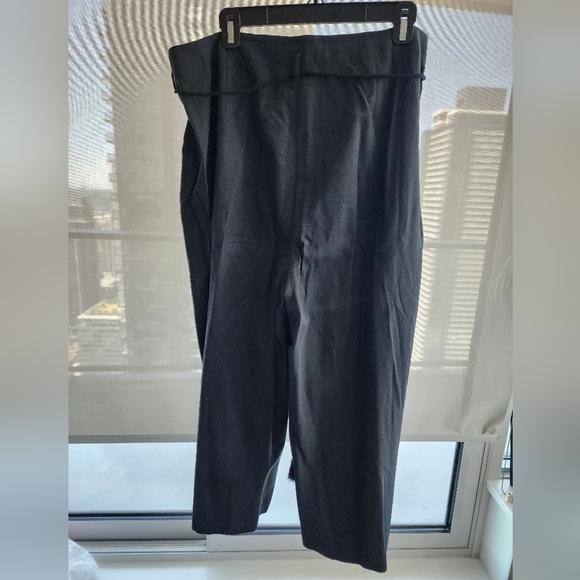 BCBG black linen pants - Picture 2 of 2